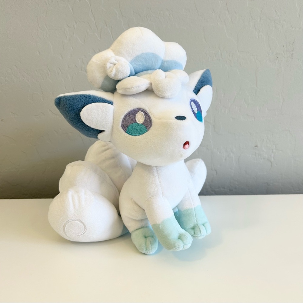 Alolan Vulpix Pokemon Center Plush Stuffed Toy | Authentic